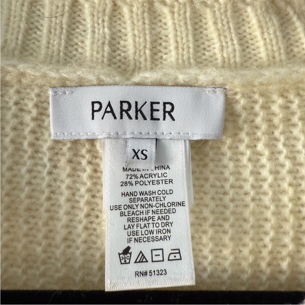 Parker Cream Crew Neck Sweater with Relaxed Fit😍 - Picture 4 of 8